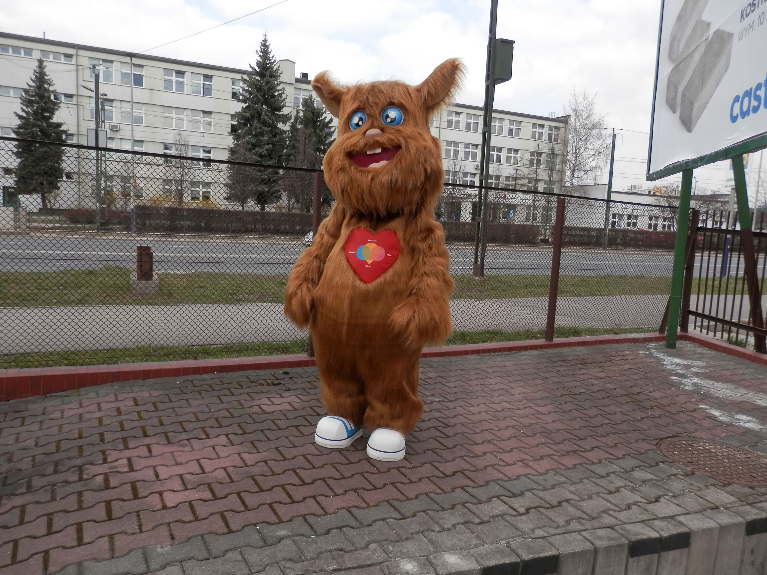 Najpopularniejsze stroje reklamowe 2021 roku - nadzieja czy tolerancja. Potwór